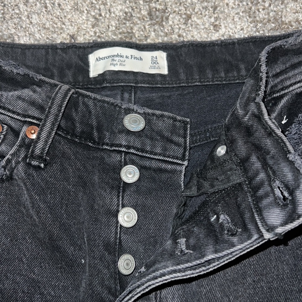 Jeans - Picture 4 of 4
